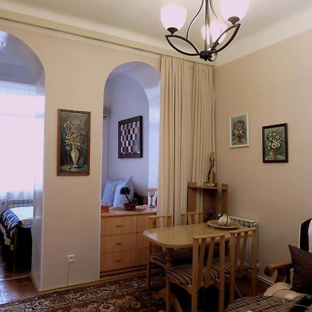 شقة Ara & Gaya Аpartment يريفان المظهر الخارجي الصورة