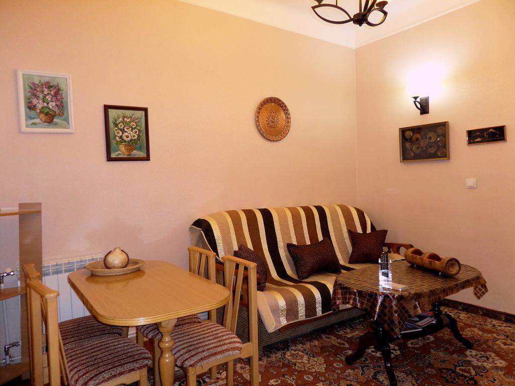 شقة Ara & Gaya Аpartment يريفان المظهر الخارجي الصورة